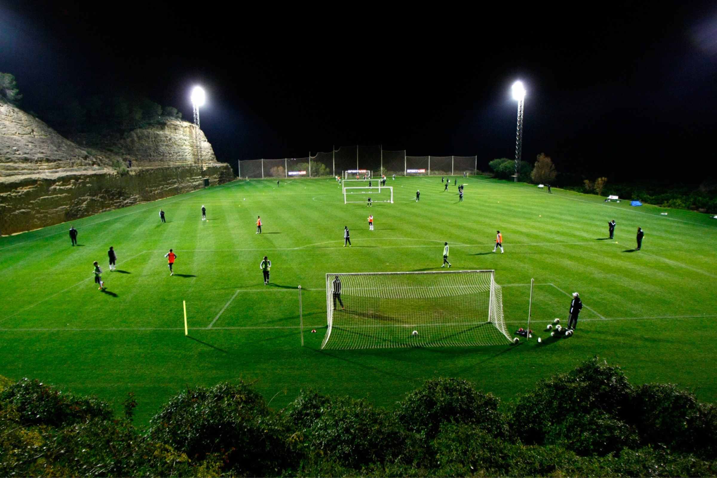 Campoamor-football-fields-Condor-travel-sport